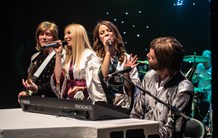 21C Abba Piano Close Up